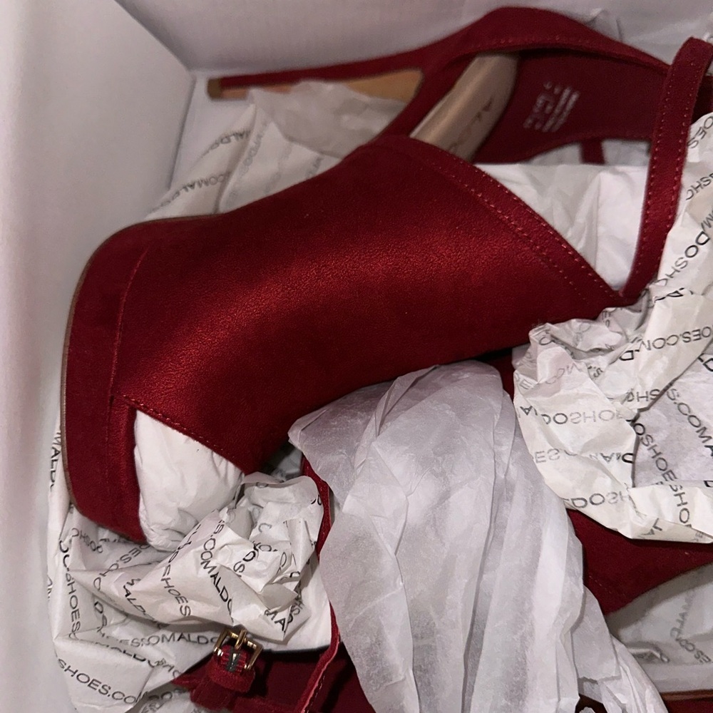 High heel peep toe, Aldo